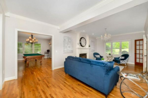 5755 Butler Warren Cheerful 6-Bedroom Villa with fishing pond